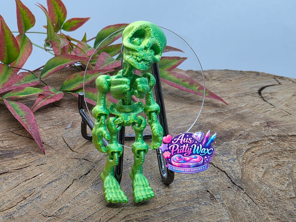 Movable Skeleton Cover Minder