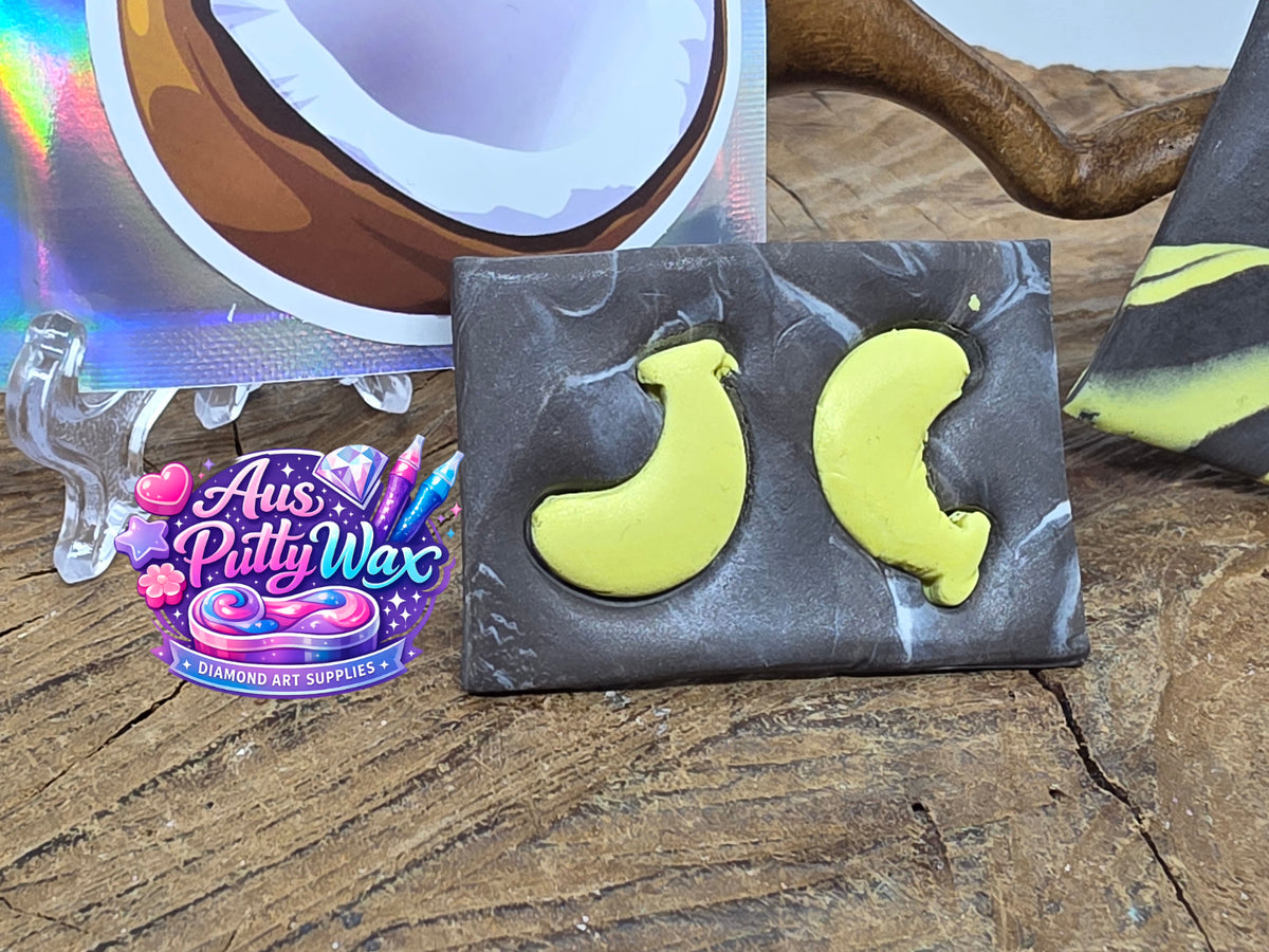 🍌 Banana & Coconut 🥥 Putty