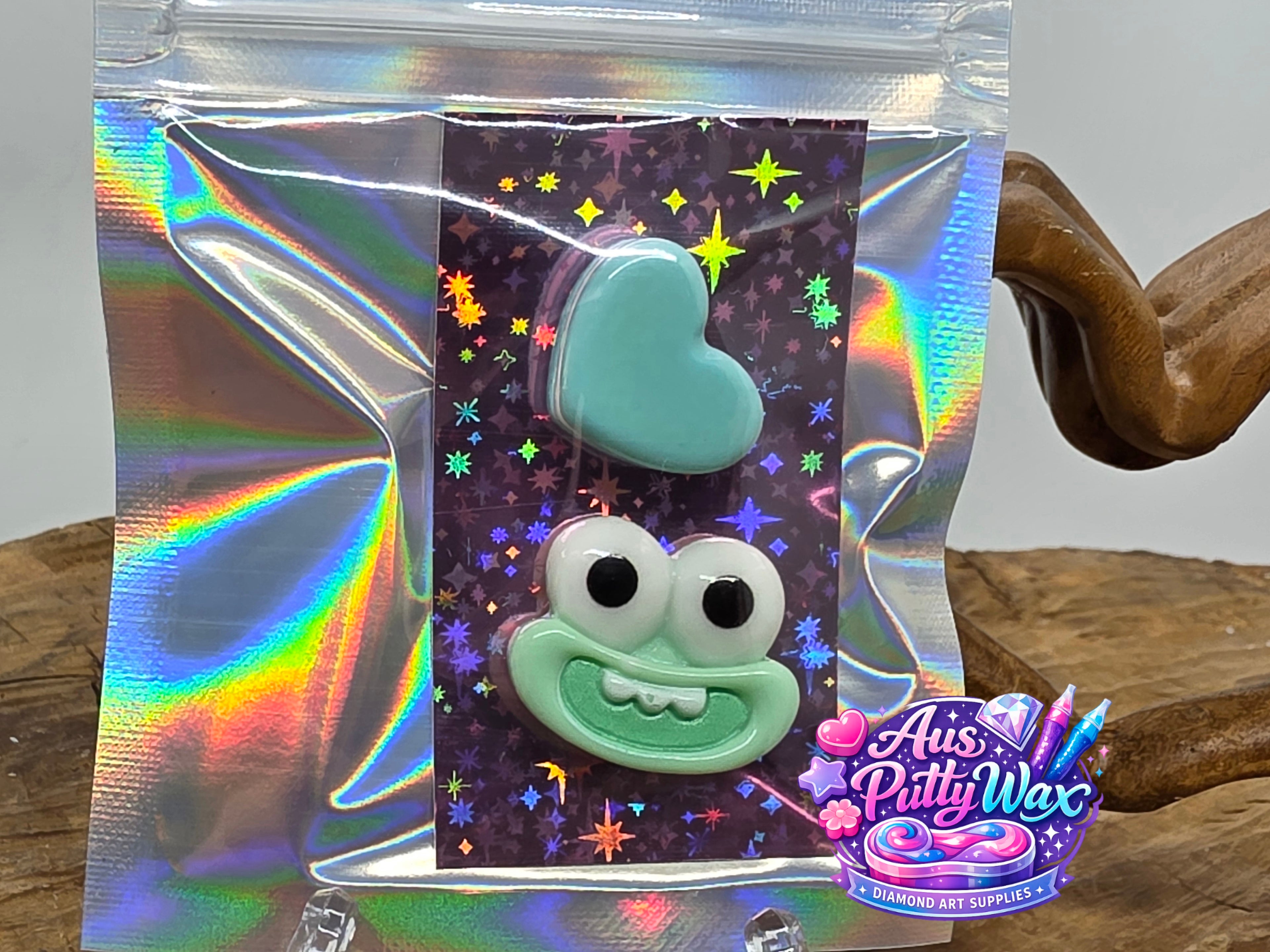 Green Face & Heart Macaroon Cover Minders Pack