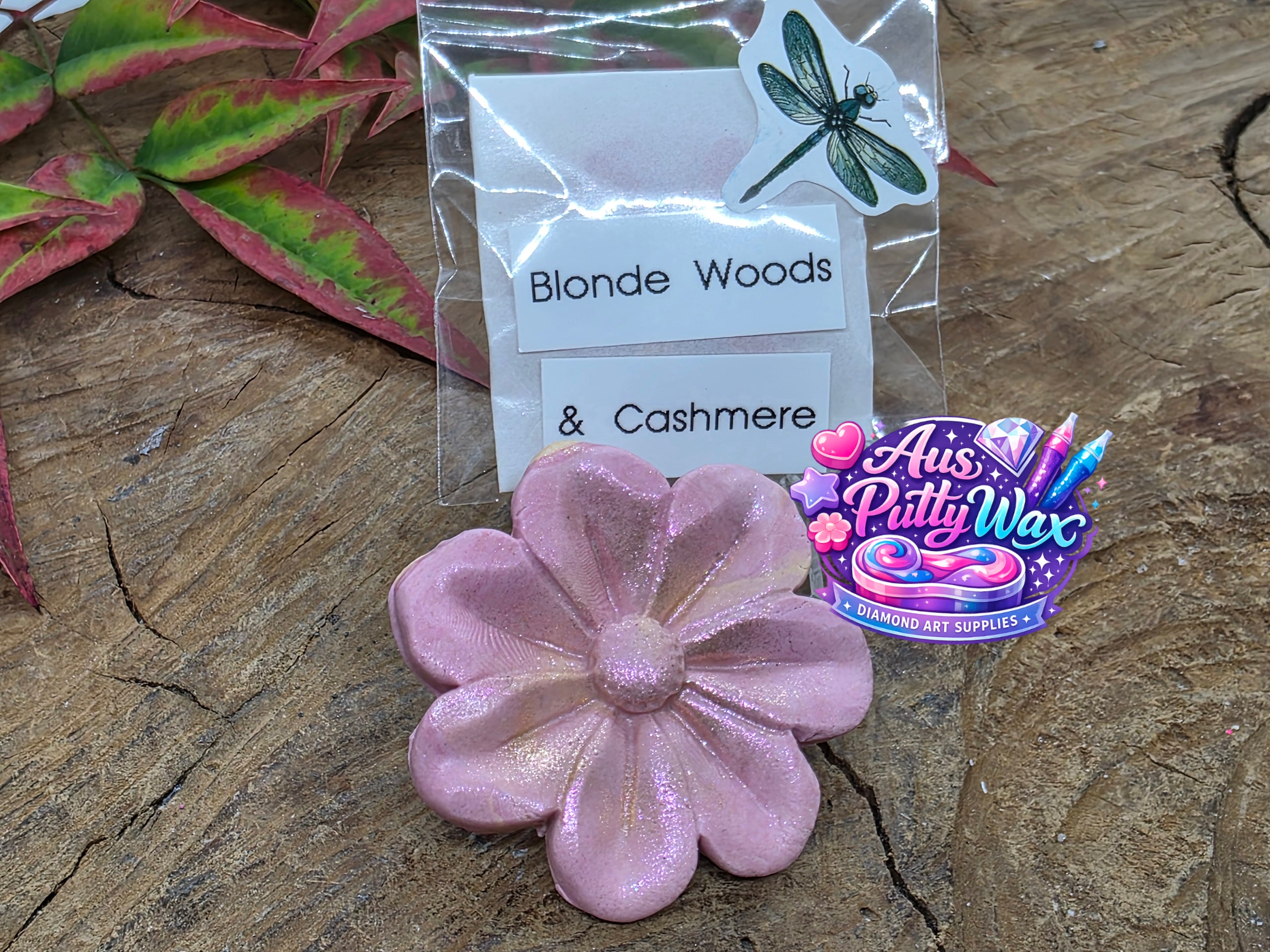 Flower-  Blonde Woods & Cashmere Putty
