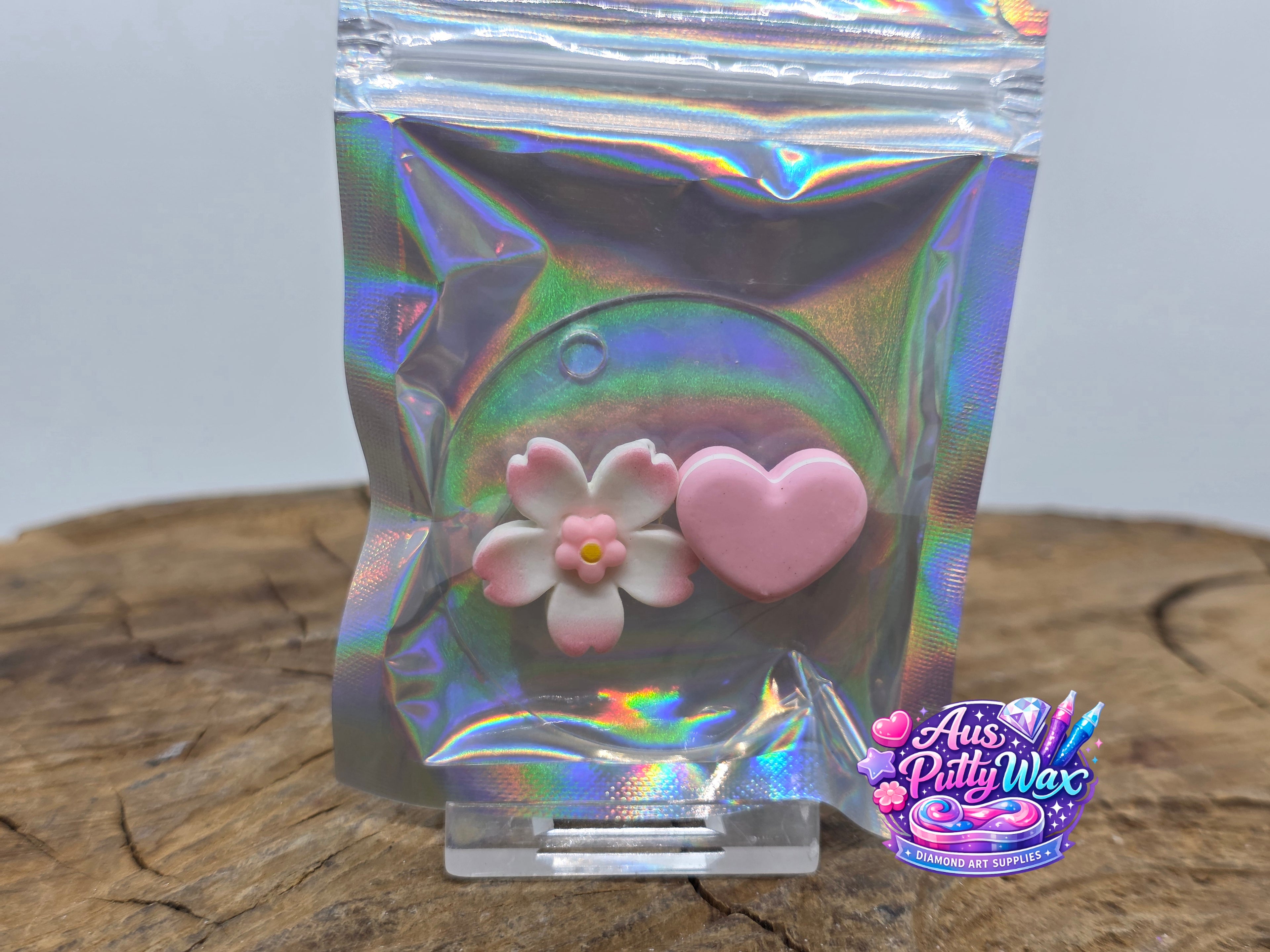 Flower & Pink Heart Macaroon Cover Minder Pack