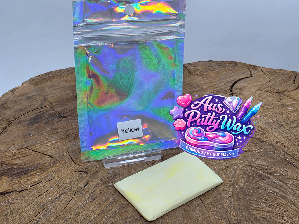 Banana lollies Putty