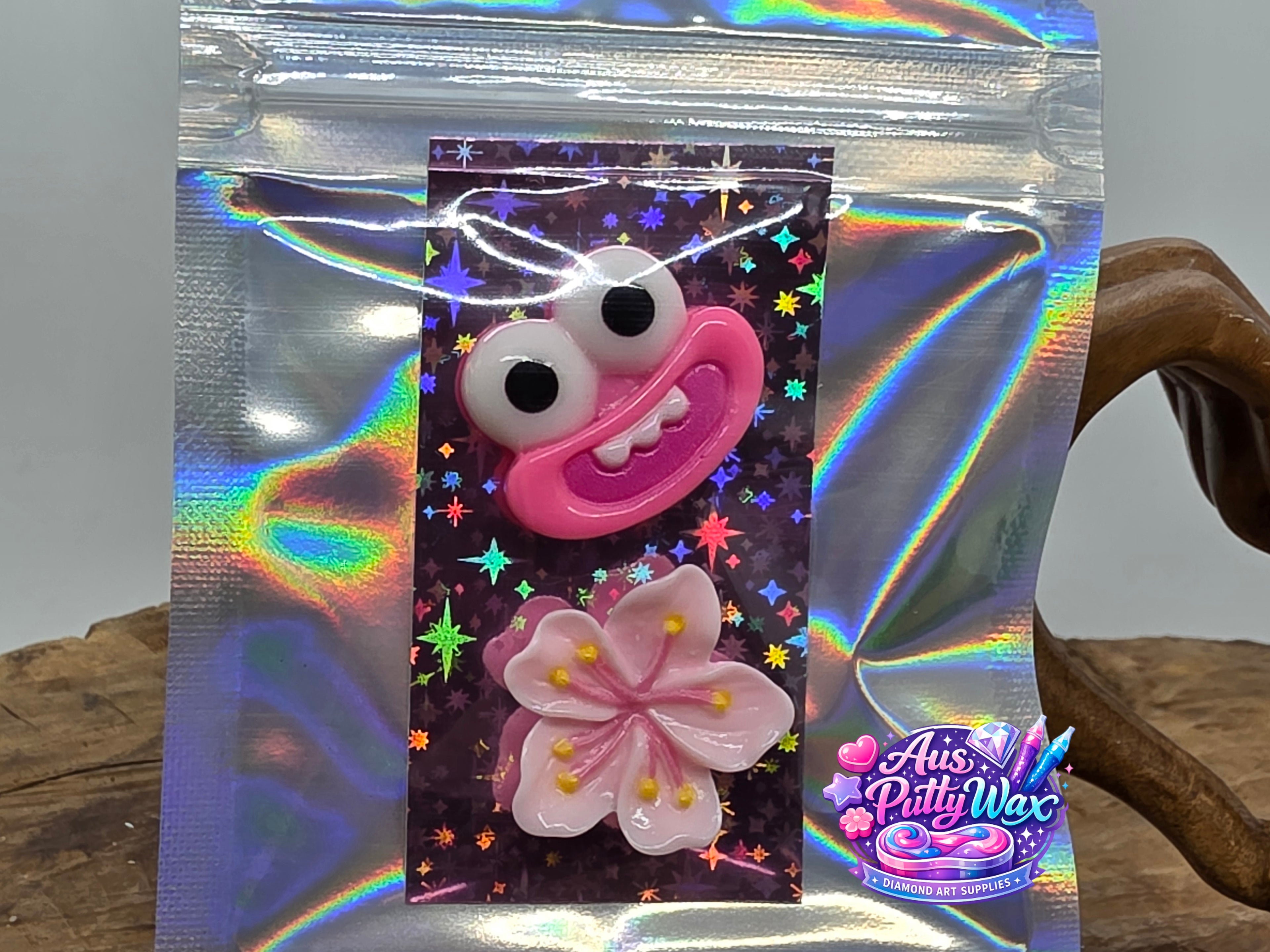Smile 😁 & Flower Cover Minders Pack