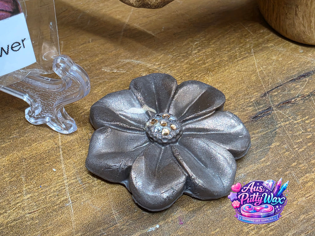 Tim Tam Flower Putty 🌺