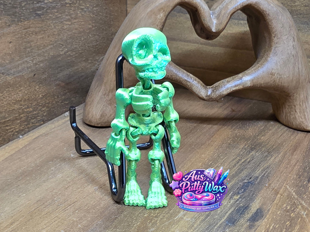 Skeleton Cover Minder - Green