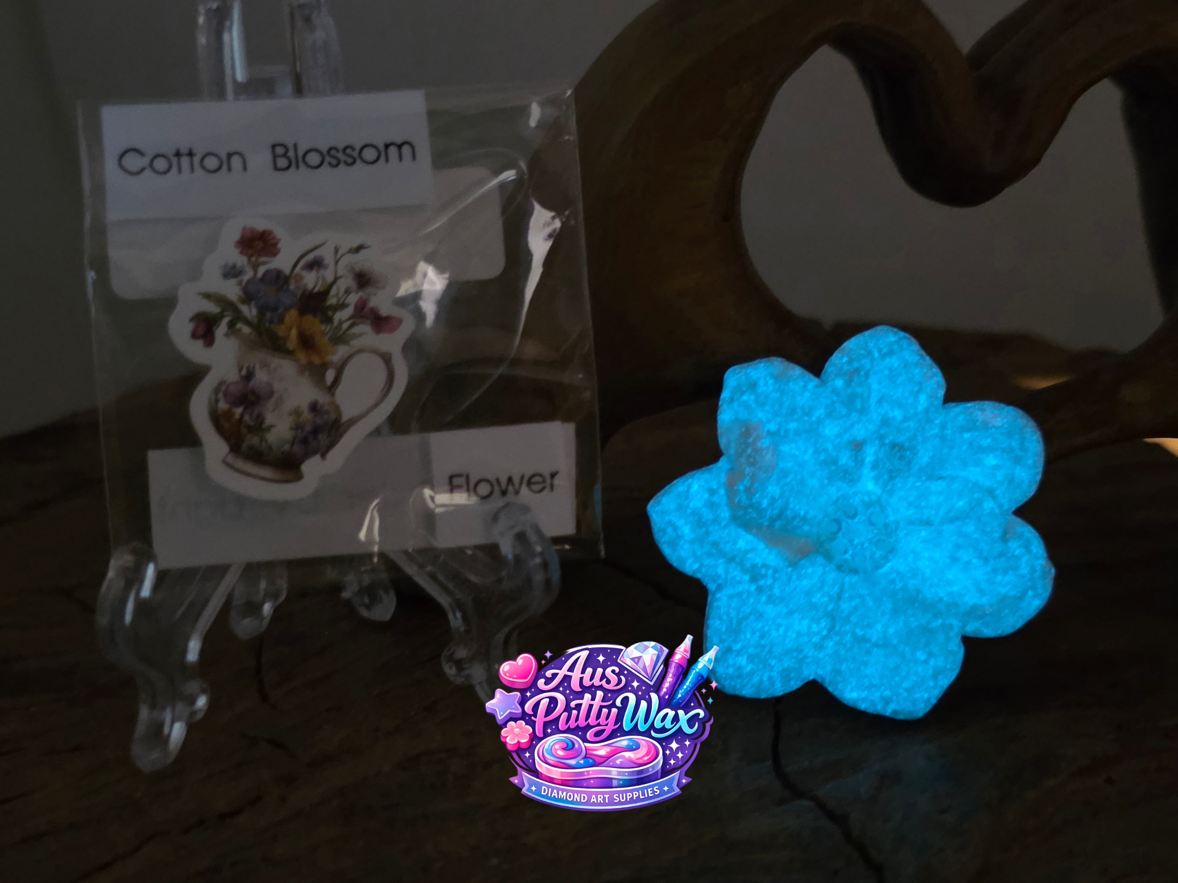 Cotton Blossom Flower Putty - Glows