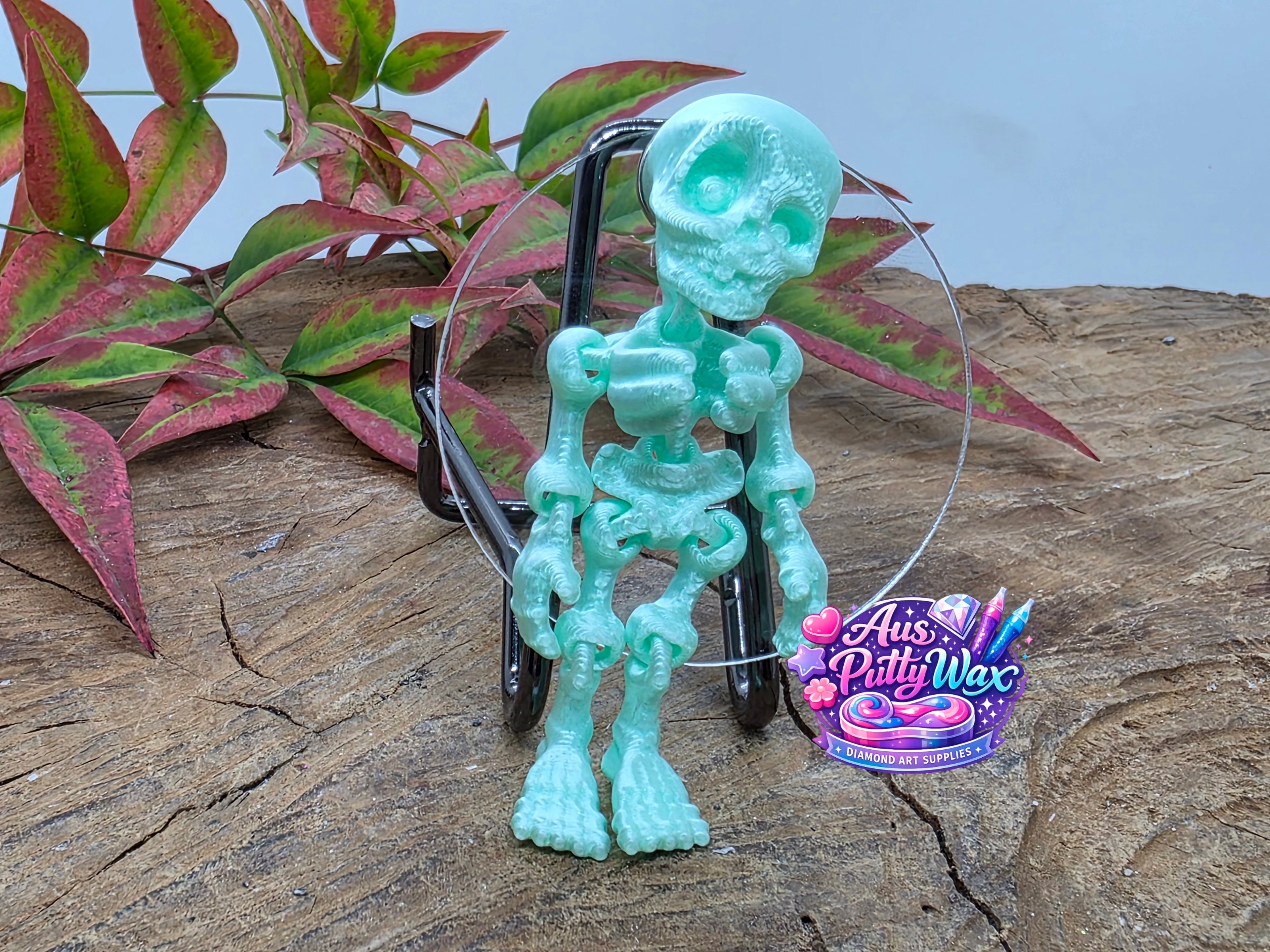 Movable Skeleton Cover Minder - Aqua
